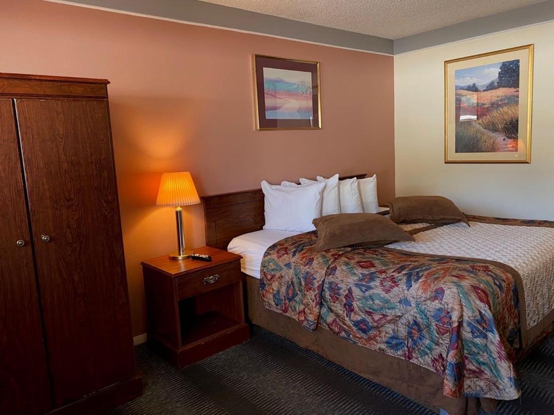 Value Lodge Inn Дельта Экстерьер фото